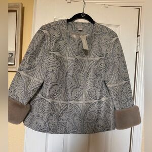 Chicos Size 2 Jacquard Jacket  faux fur cuffs silver grey sparkle cuffs are tan